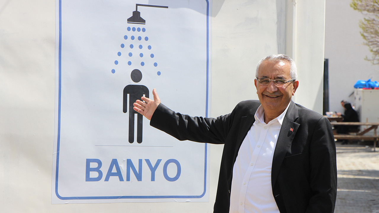 Şoförlerin yoldaki vahası: Akaryakıt istasyonundan ücretsiz sıcak duş