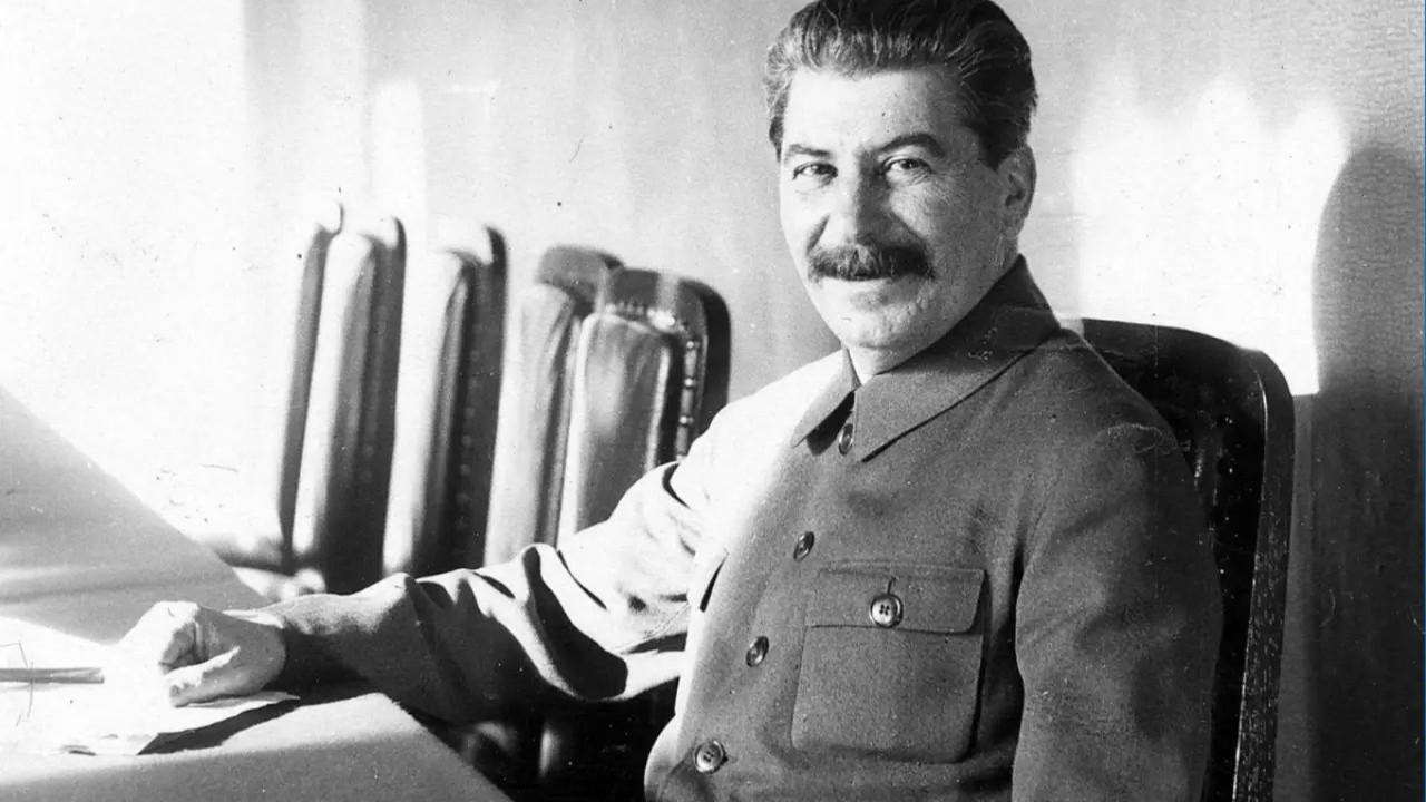 Stalin'in hayatı dizi oluyor