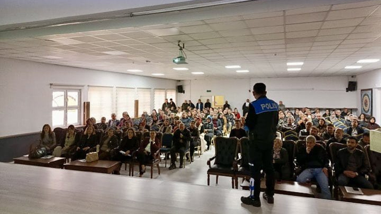 Toplum Destekli Polisler ve YEDAM'dan okul ziyareti