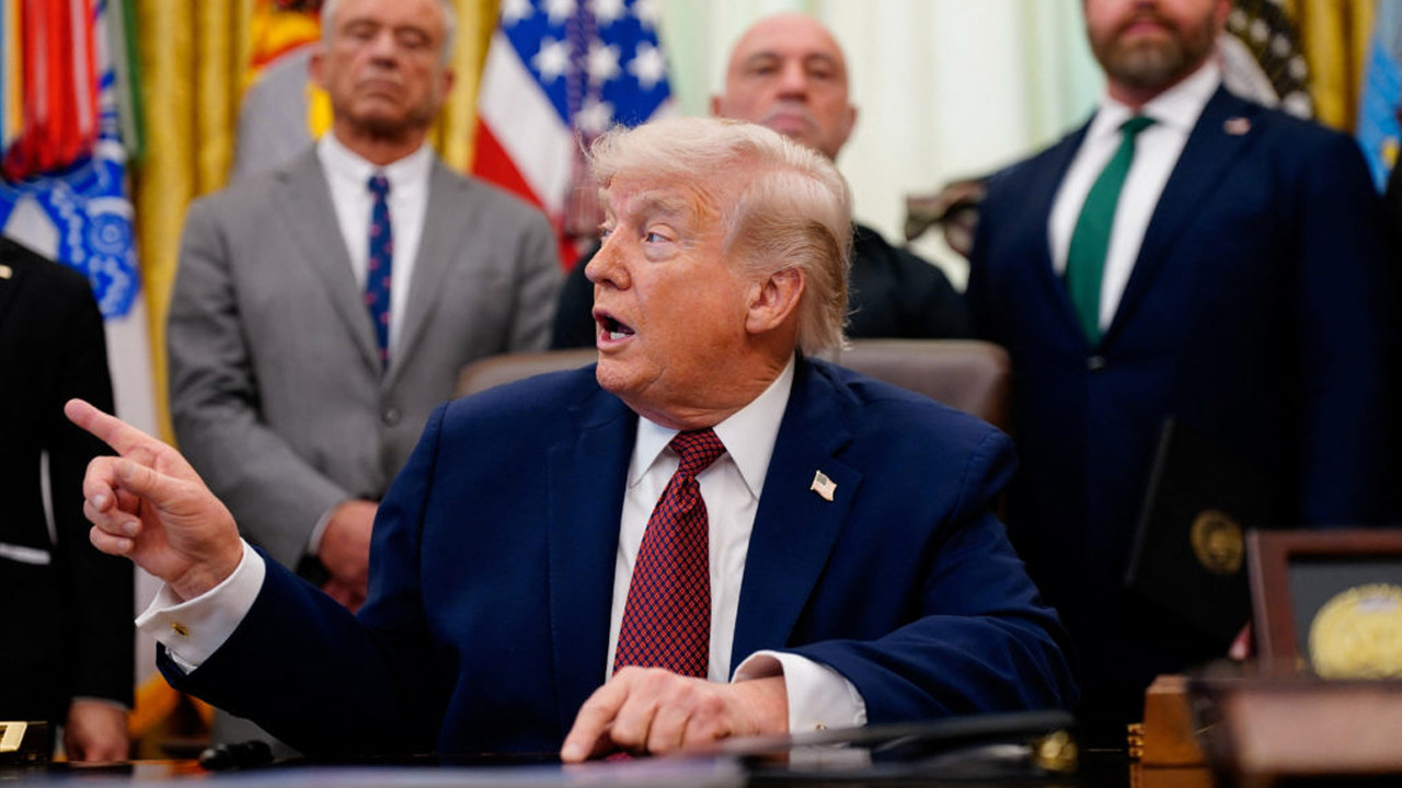 Trump: İran’dan nükleer materyalin çıkarılması uzun sürecek