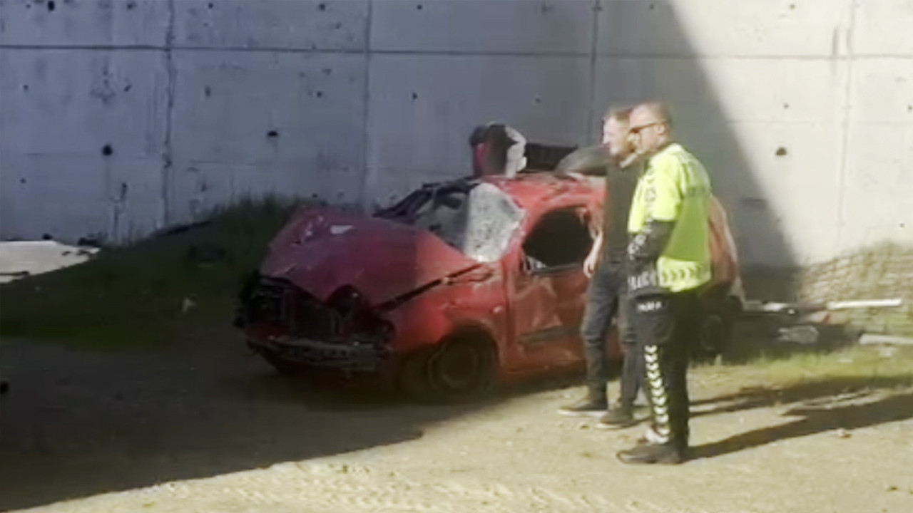 Virajı alamayan otomobil bahçeye uçtu: 1 yaralı