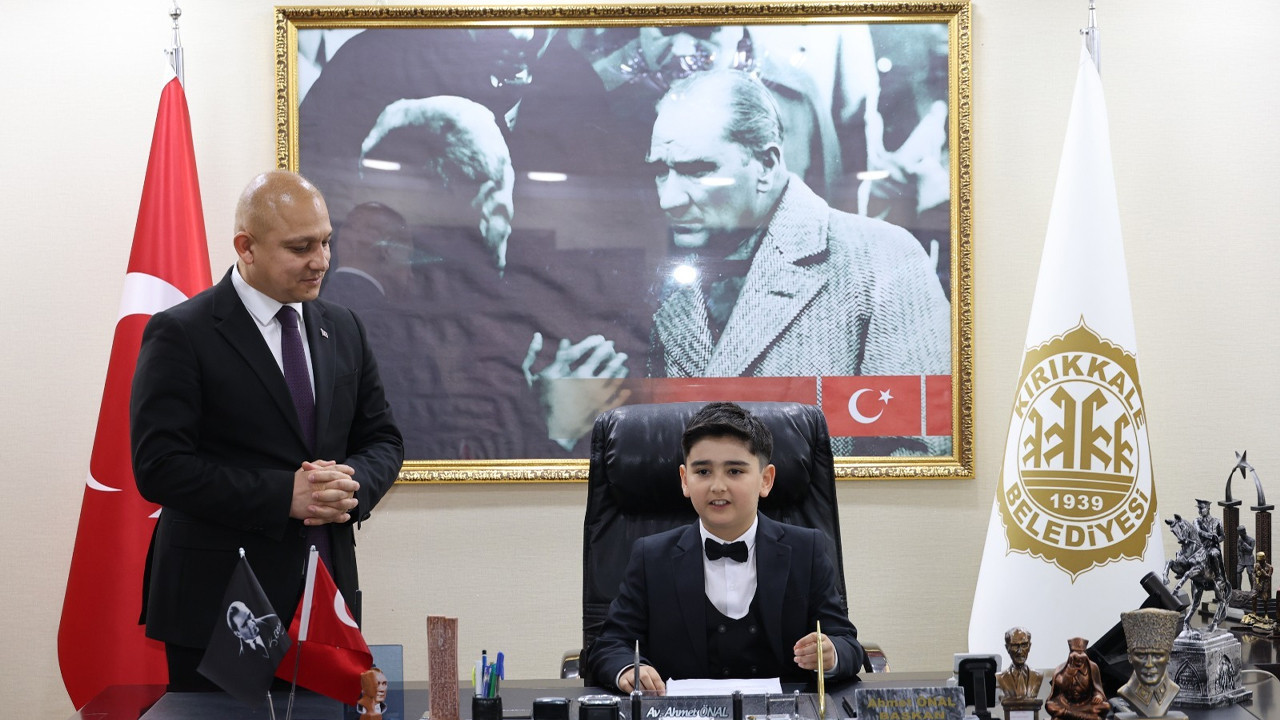 Bulut Ali Arlıer, Belediye Başkanlığı koltuğunu devraldı: Şehirde gülümseme artmalı