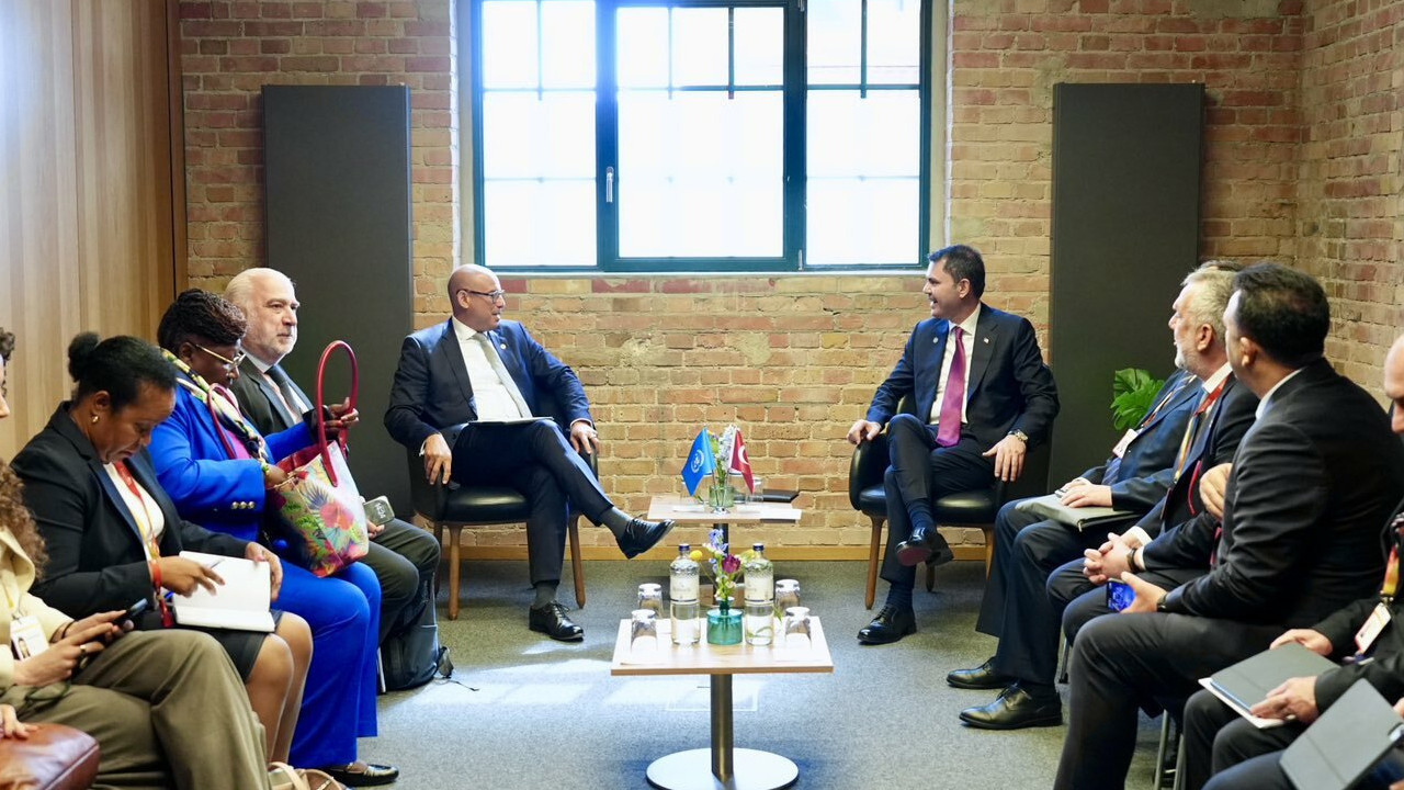 Murat Kurum, Berlin’de iklim diplomasisi trafiği yürüttü