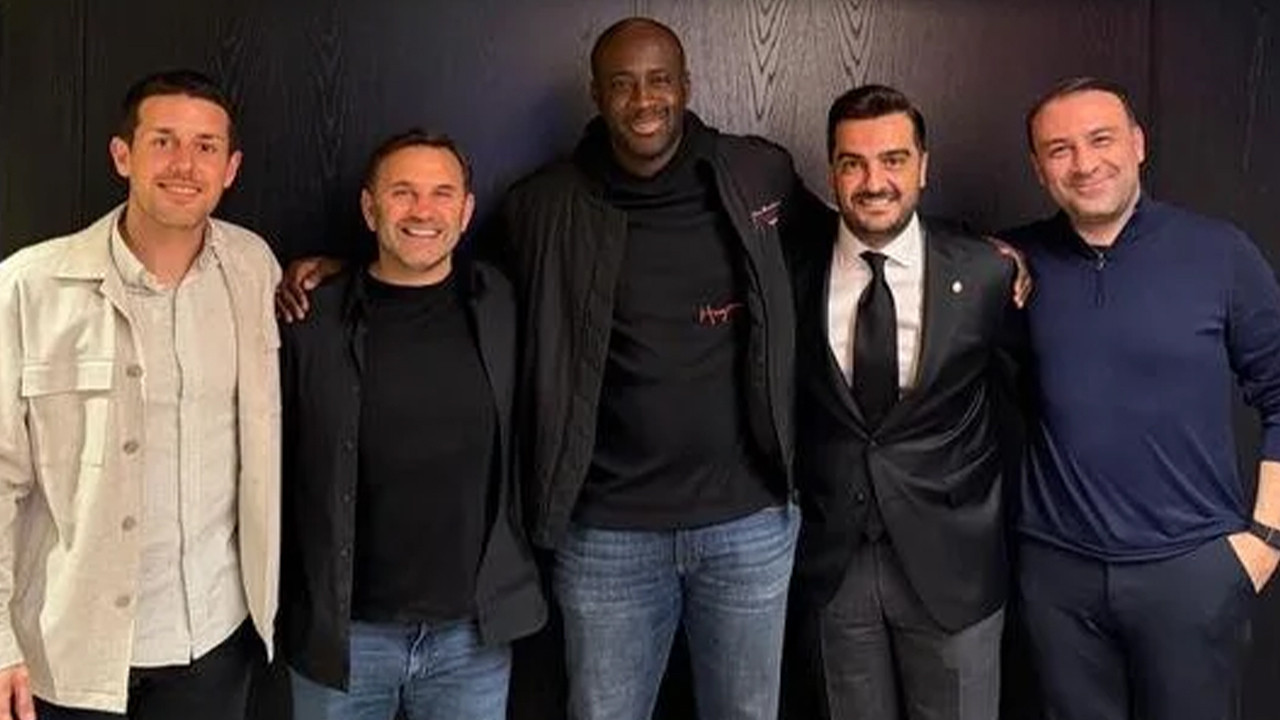 Yaya Toure Galatasaray’ı ziyaret etti: Okan Buruk ile bir araya geldi