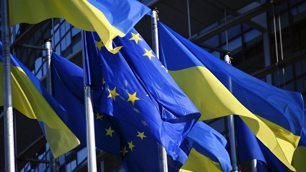 AB, Ukrayna için pamuk elini cebe atıyor