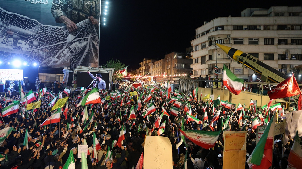 Bangladeş’ten İran’a Tıbbi Yardım: Dakka Üzerinden Acil Destek Gönderildi