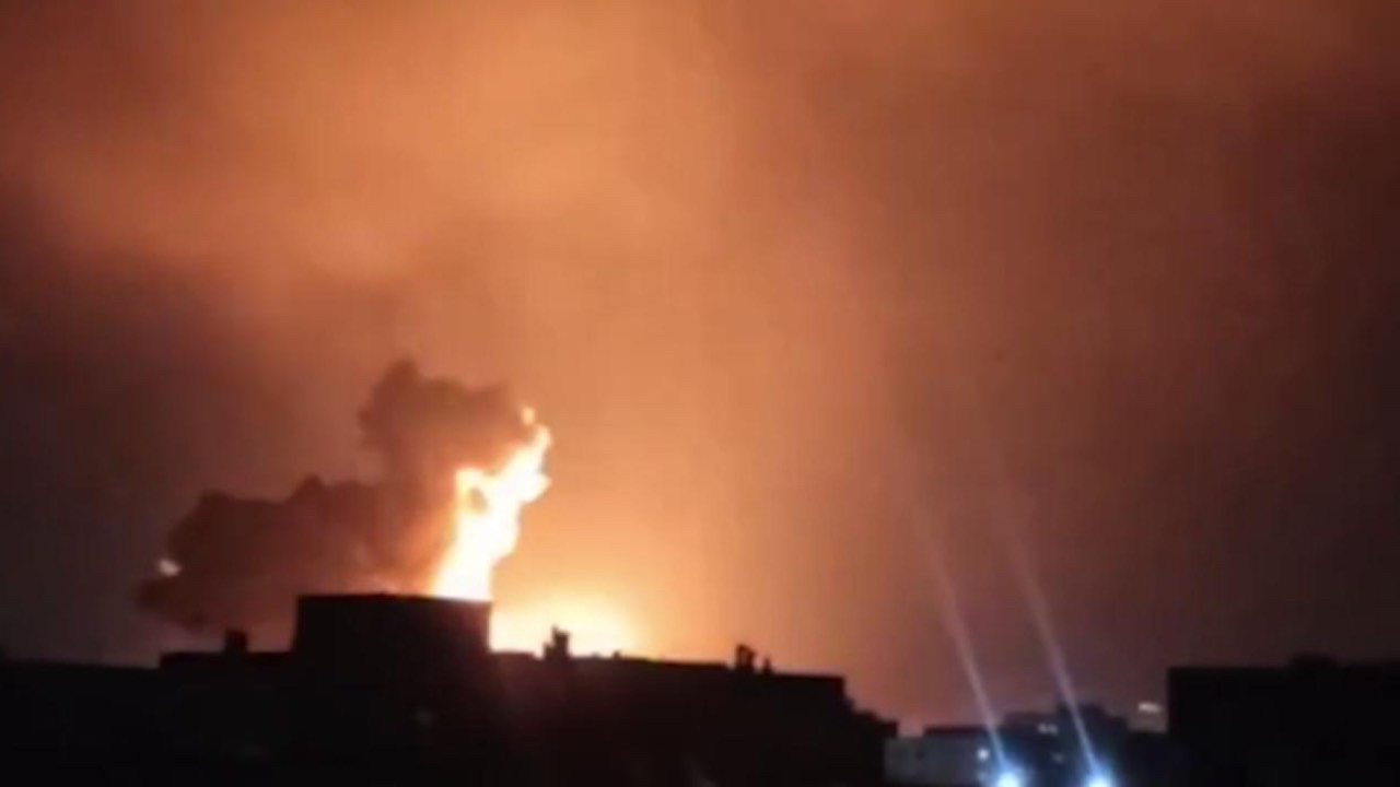 İran medyası: Tahran'da hava savunma sistemi aktif