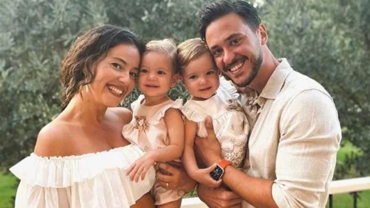 Pelin Akil ve Anıl Altan’dan duygusal 23 Nisan karesi