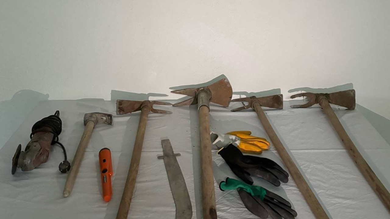 Kırşehir’de kaçak kazıya suçüstü: 2 kişi gözaltına alındı