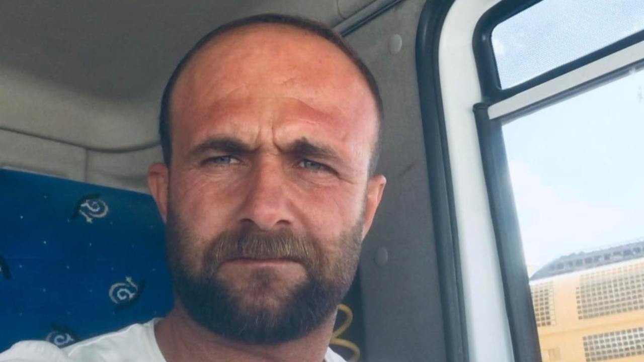 Mardin’de kamyon ile tır çarpıştı: Sürücü hayatını kaybetti