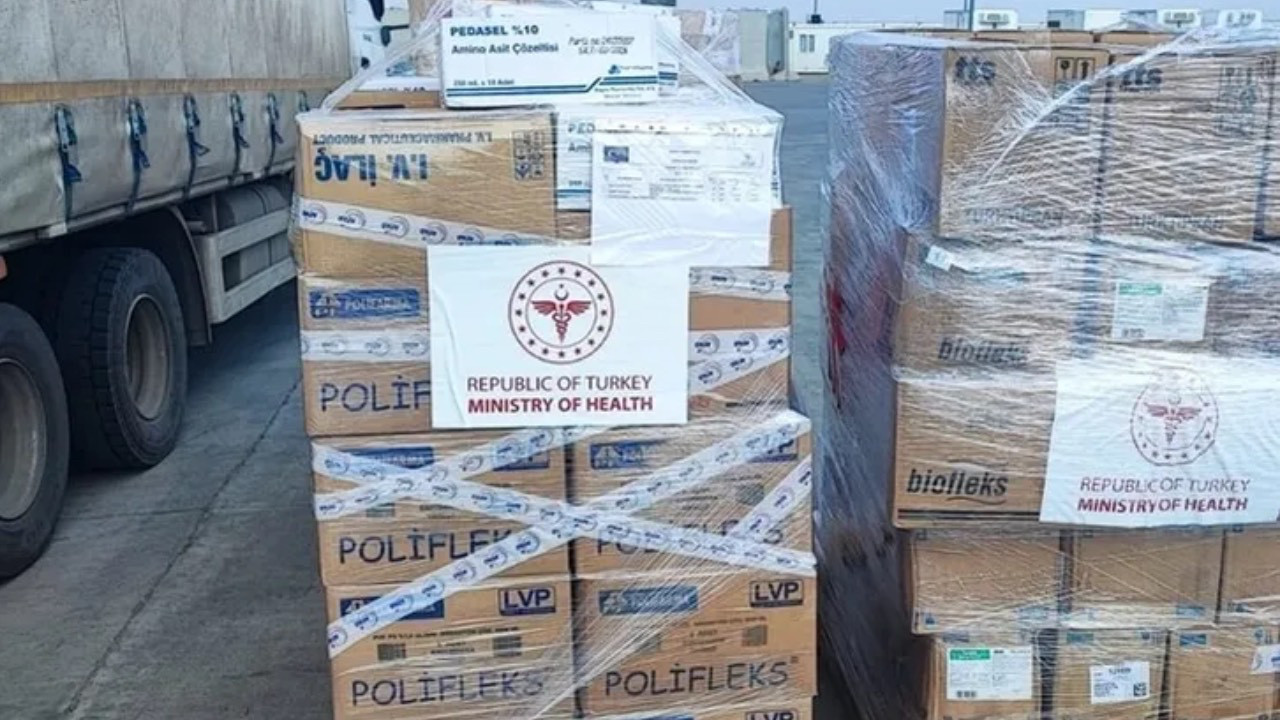 Türkiye’den İran’a tıbbi destek: Yardım malzemesi İran'a ulaştı