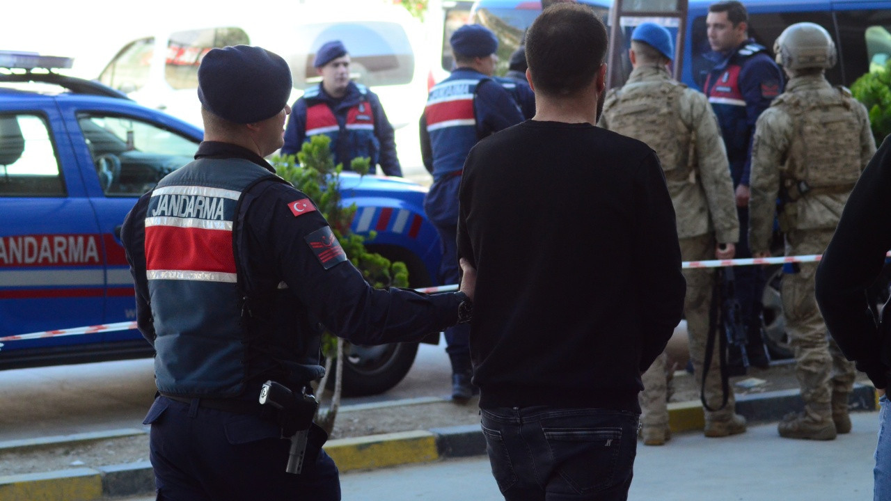 Aydın'da zehir tacirlerine operasyon