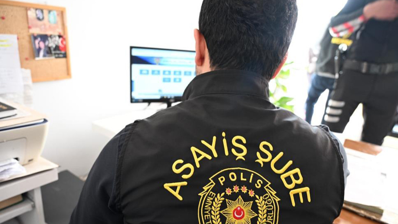 Mersin’de günü birlik evlerle kiralık araçlar denetlendi: 381 bin TL ceza