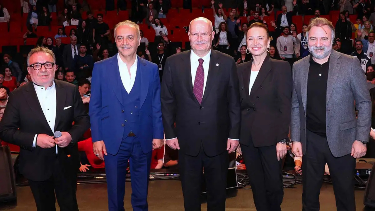 "Öldük Bittik!" Yılmaz Erdoğan ve Demet Akbağ’dan ekranlardaki 'süre' krizine isyan