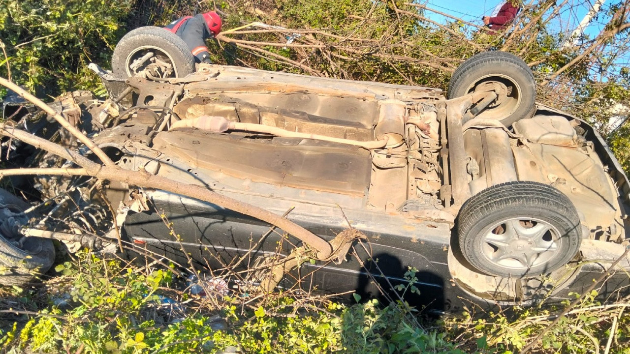 Ordu'da otomobil şarampole devrildi: 1 yaralı