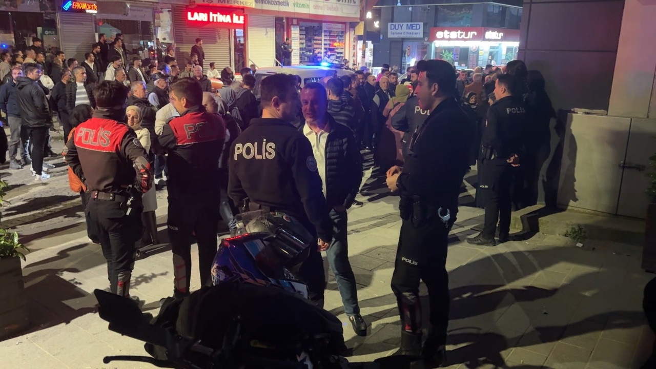 Avcılar’da motosiklet kazası: Bariyerlere çarpan sürücü hayatını kaybetti