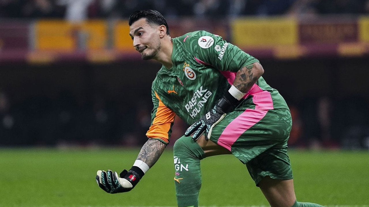 Derbinin ilk dakikalarında sarı kart gören Uğurcan Çakır haftaya cezalı duruma düştü