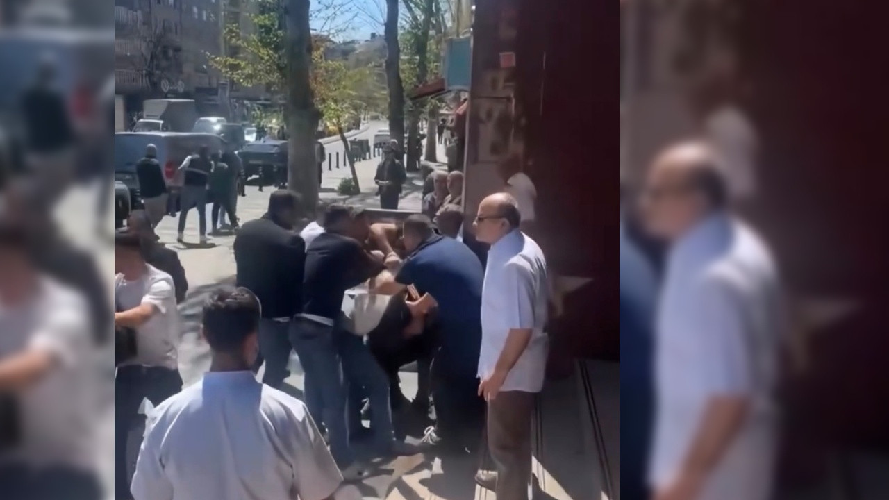 Kavgayı ayırmak istedi hedef oldu