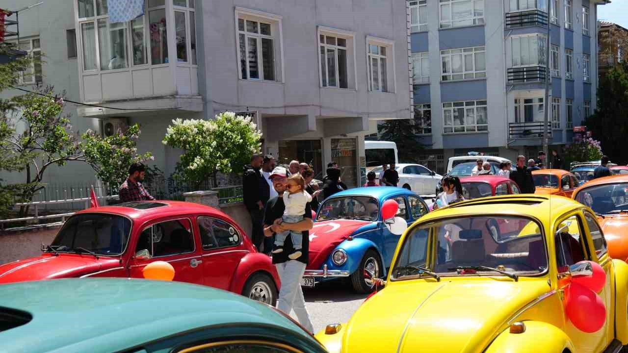 Renkli vosvoslar bu kez özel çocuklar için yola çıktı: Görenler gözyaşlarını tutamadı