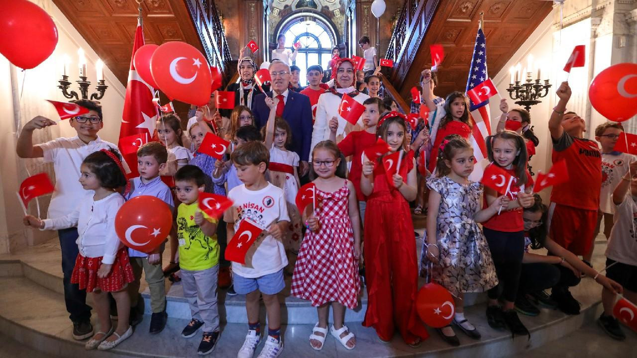 ABD'nin Virginia eyaletinde 23 Nisan coşkuyla kutlandı