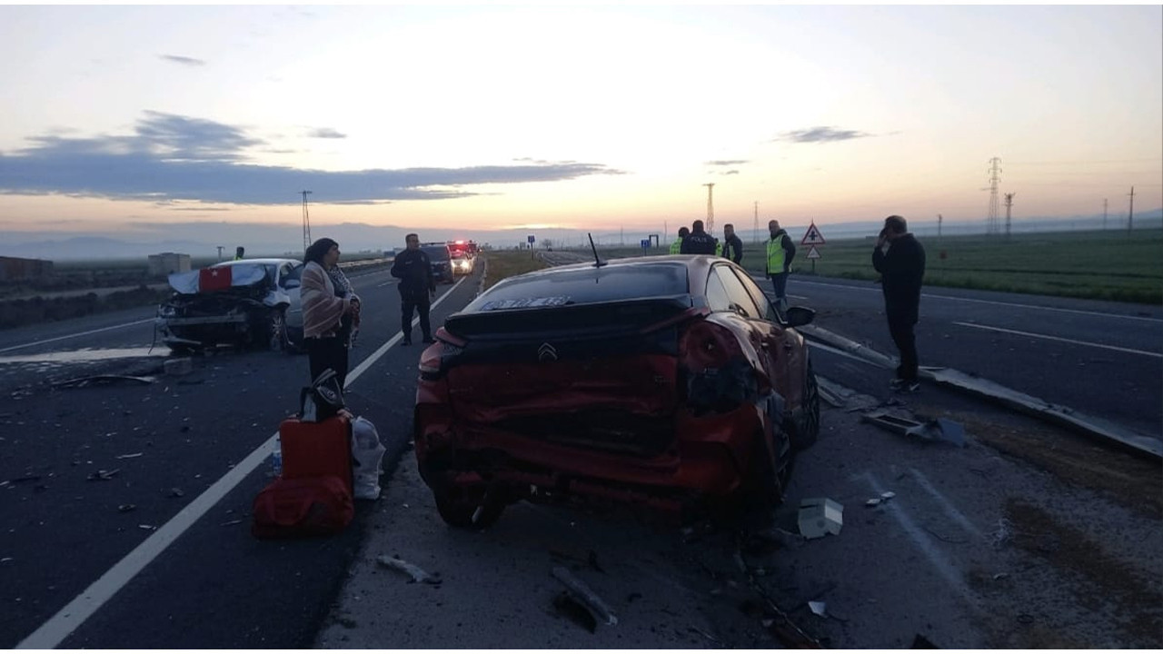 Aksaray’da zincirleme kaza: 1 ölü, 5 yaralı