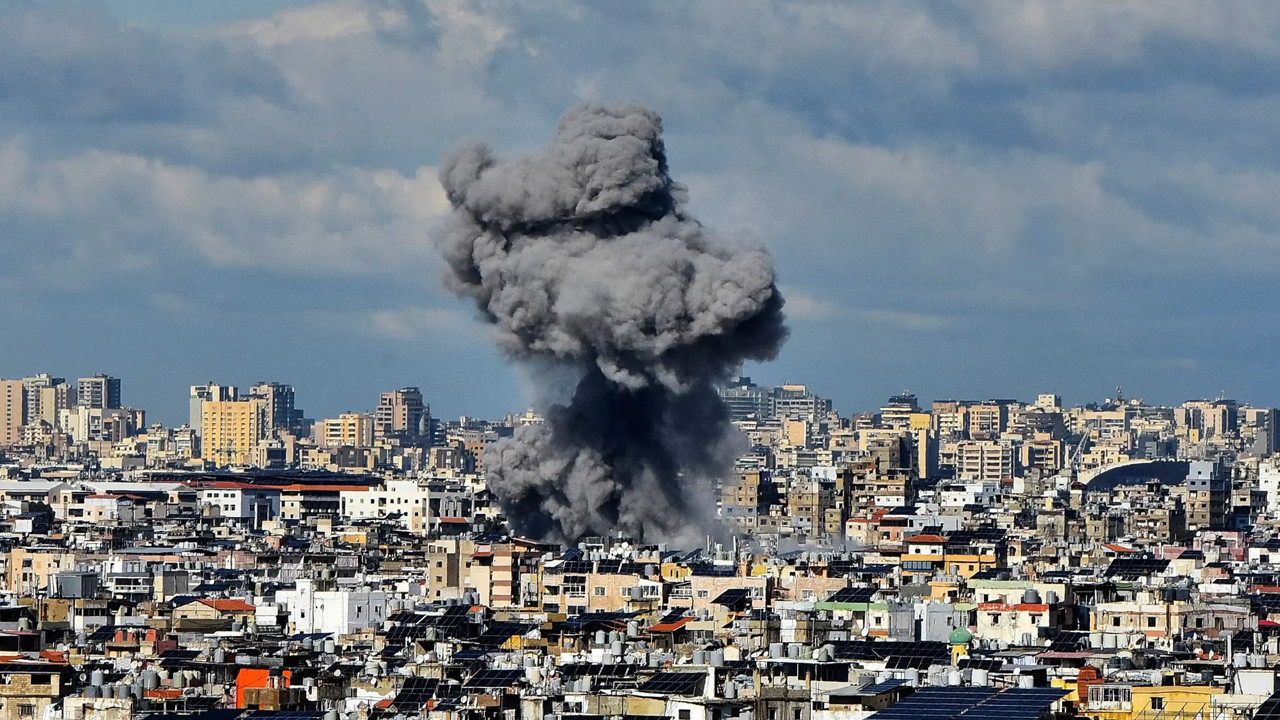 İsrail Lübnan'da 2 bin 521 kişiyi öldürdü