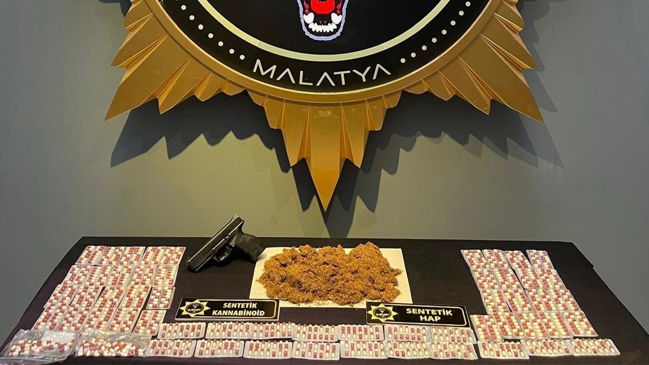 Malatya'da sokak satıcılarına operasyon: 5 tutuklama