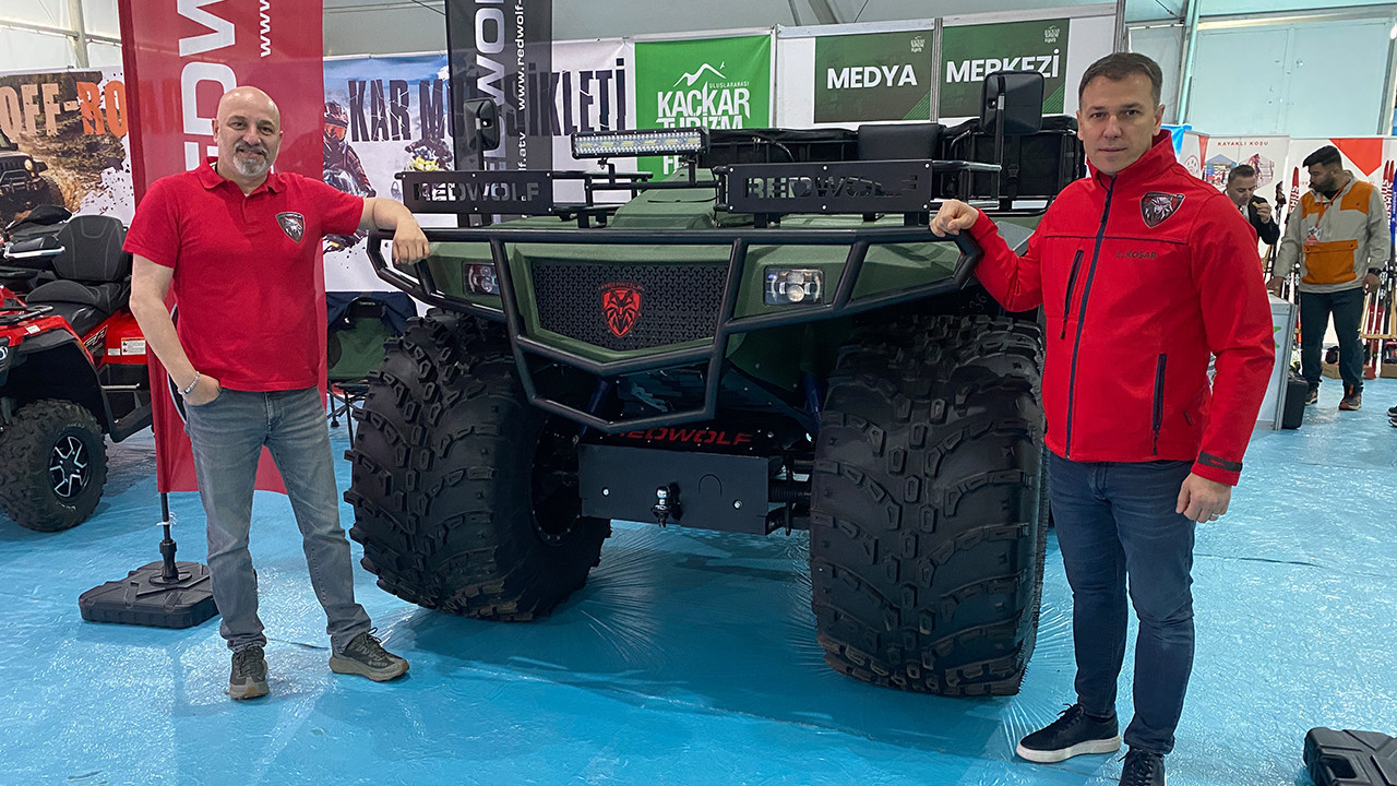 Rusya'dan getiremeyince daha büyüğünü yaptılar: Yerli dev ATV suda da yüzüyor