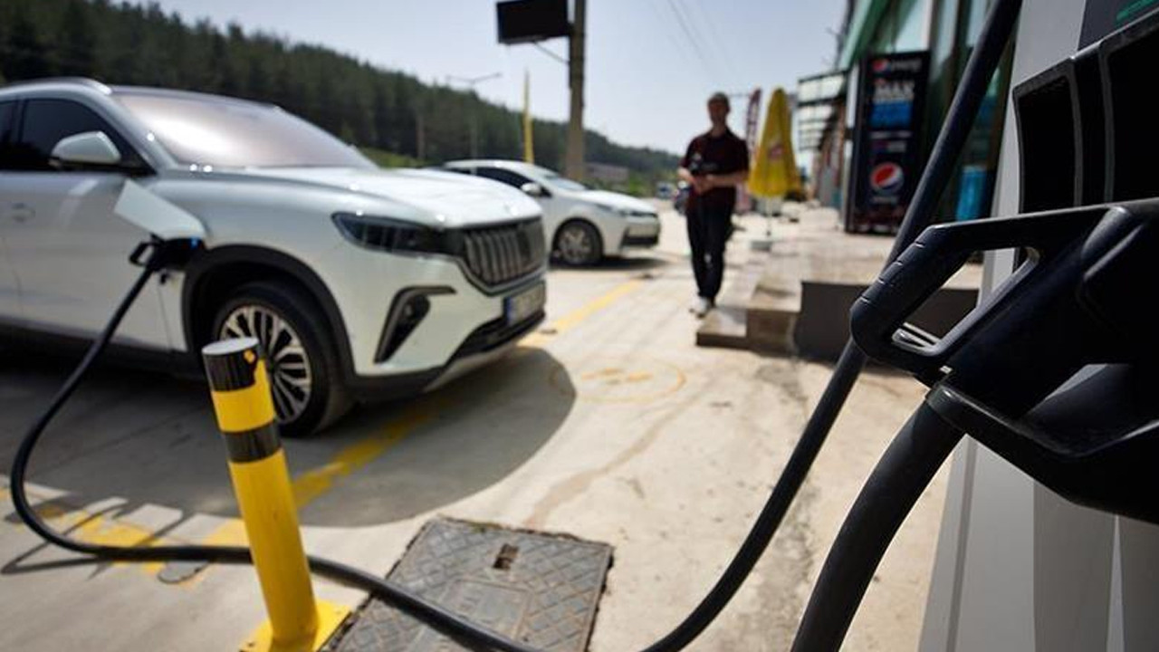 Elektrikli araç şarj soket sayısı martta rekor kırdı