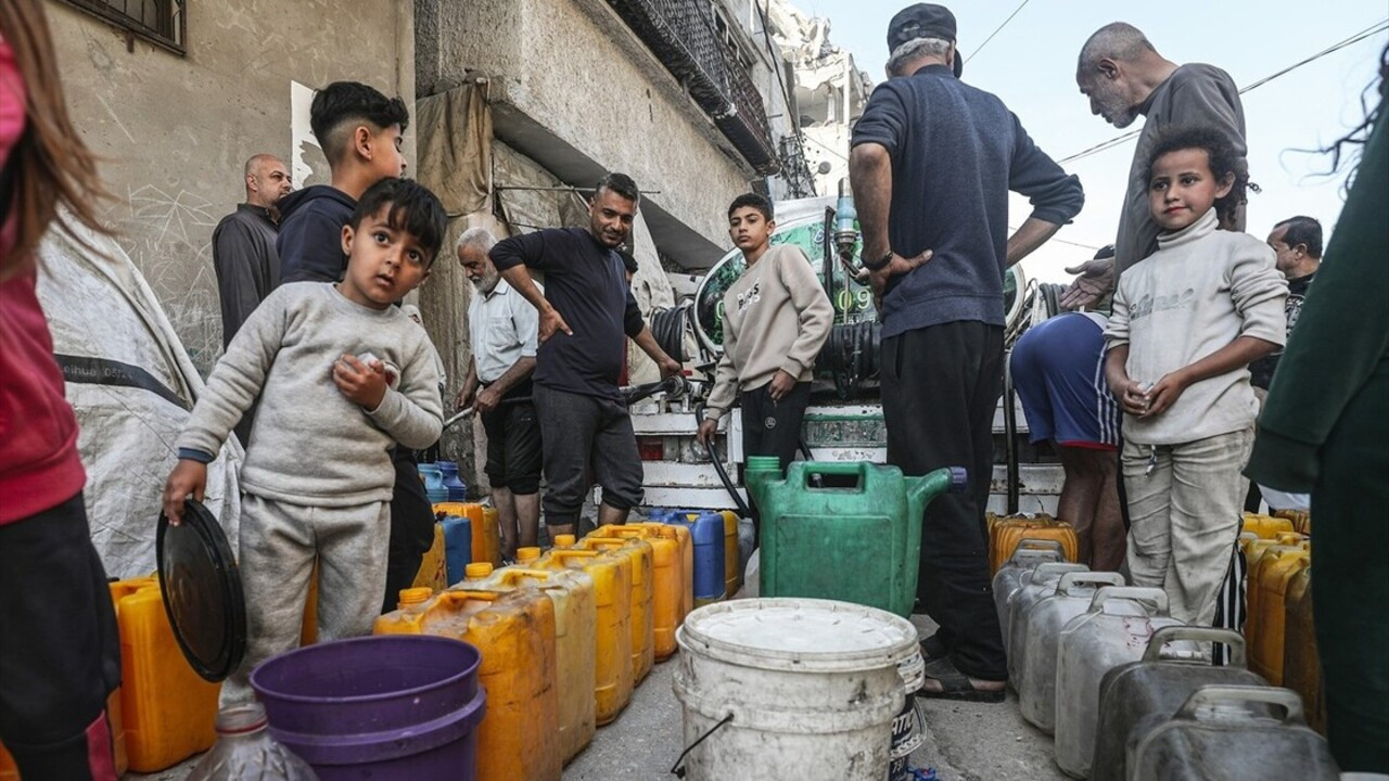 “İsrail'in Gazze'de suyu engellemesi soykırımın parçası”