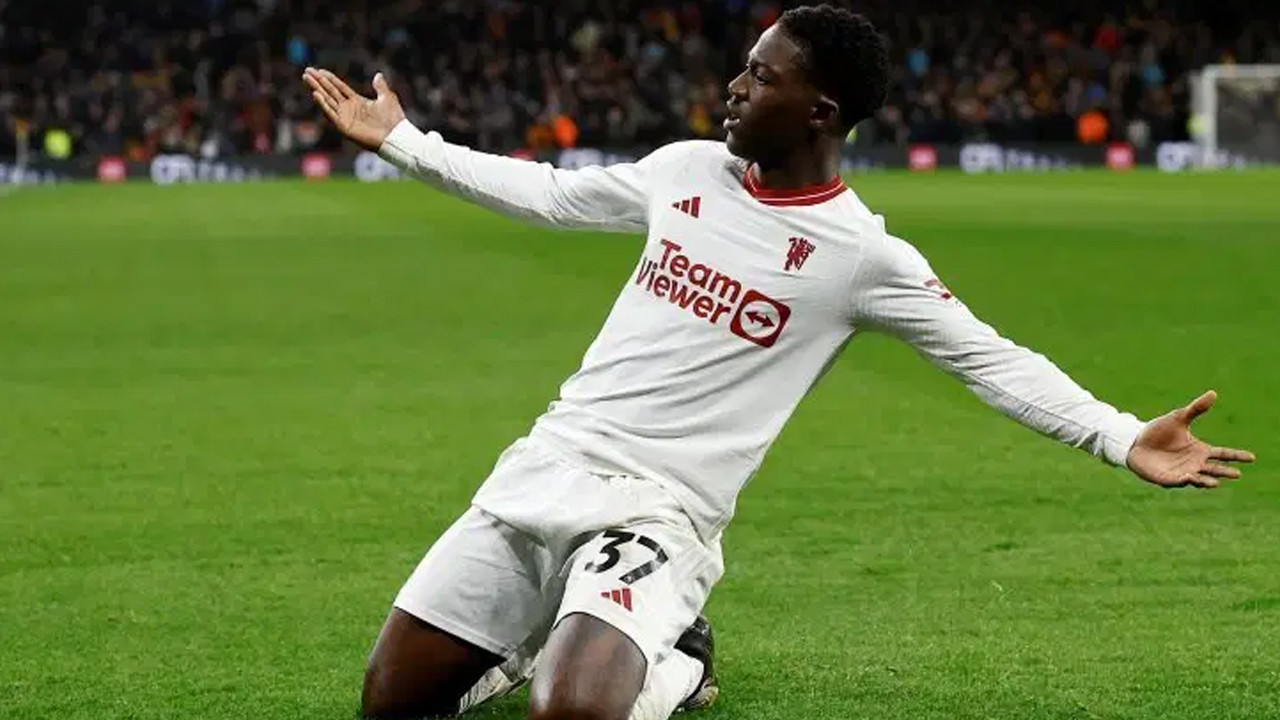 Manchester United’dan Kobbie Mainoo’ya uzun vadeli sözleşme