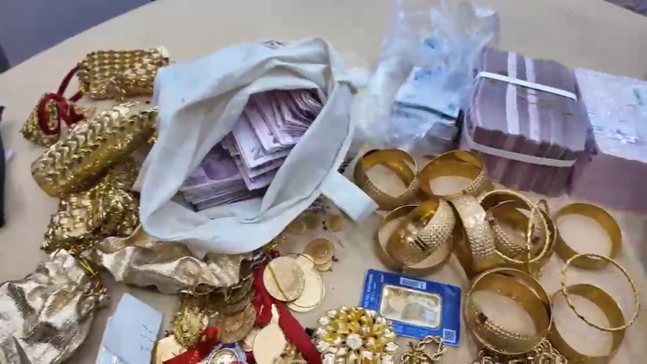 Tefecilere şafak operasyonu, evden servet çıktı