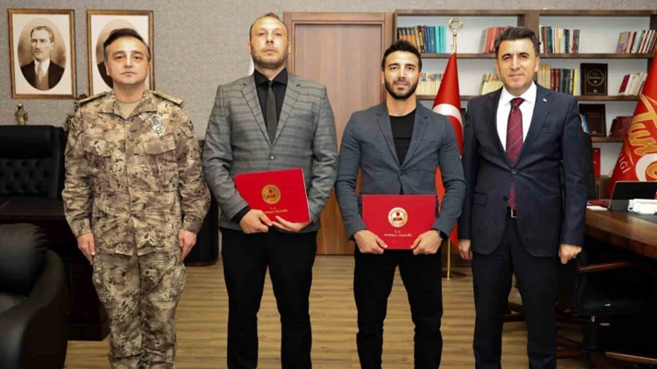 Boğulmak üzereydi, saniyelerle yarıştılar! Tunceli'de kahraman polislerden unutulmaz hamle