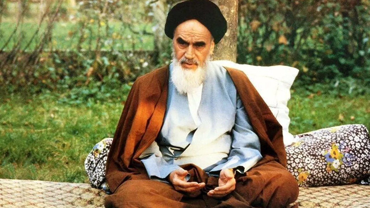 MİT arşivinden tarihi belge: Ayetullah Humeyni’nin Türkiye günlerine "çok gizli" ışık