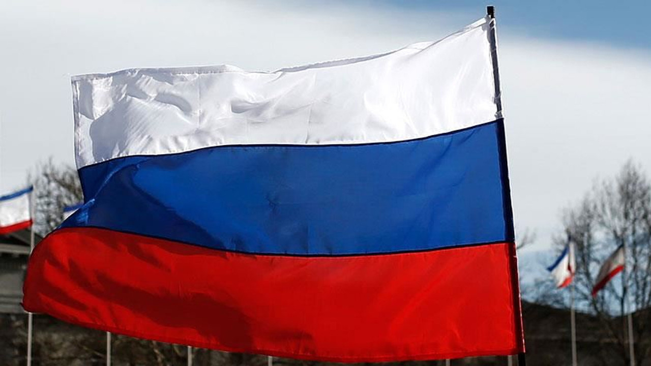 Petrol dünyasında taşlar yerinden oynuyor: BAE havlu attı, gözler Moskova’ya çevrildi