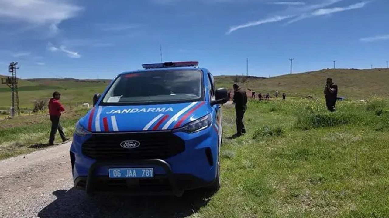 Yol çalışmasında gizemli bulgu: Kepçe vurdukça insan kemiği çıktı