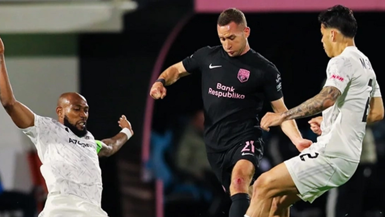 Azerbaycan'da tarihi şampiyonluk: Karabağ'ı tahttan indirdiler