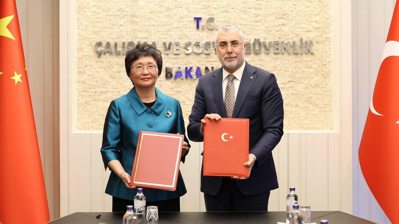 Bakan Işıkhan'a Çinli mevkidaşından ziyaret: Mutabakat imzalandı