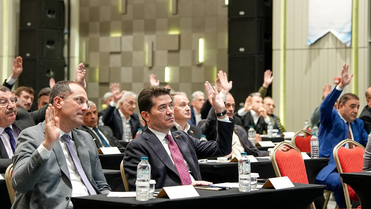 Başkan Kaya: Belediyelere yapılan operasyonlar, belediye başkanlığı kimliğine zarar veriyor