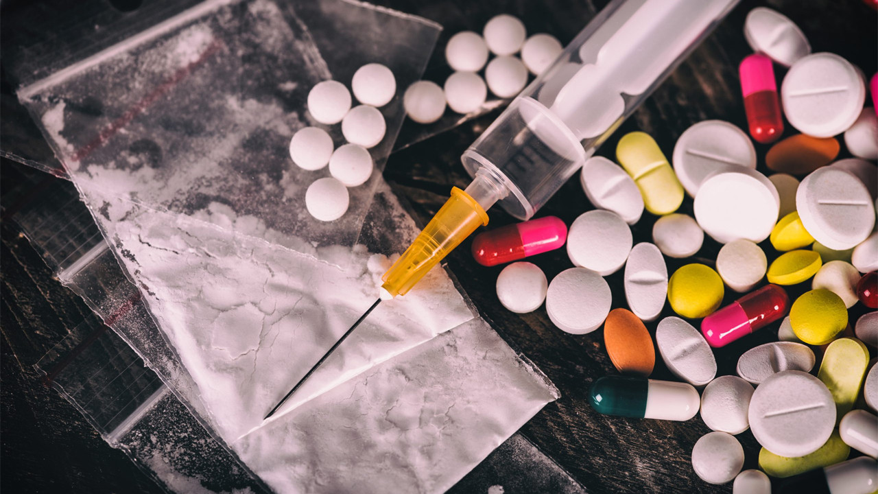 Edirne ve Vanda uyuşturucu operasyonunda 471 kg uyuşturucu ele geçirildi, 5 kişi tutuklandı