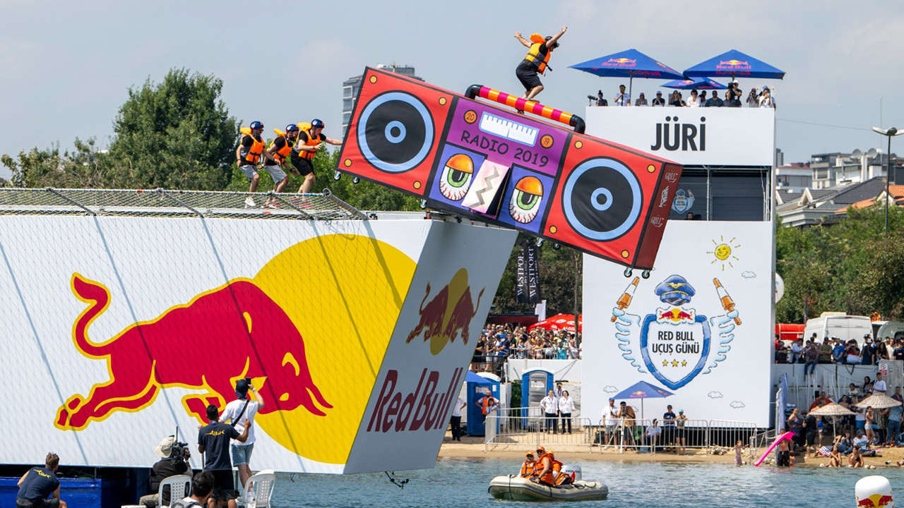 Red Bull Uçuş Günü’ne bir ayda yoğun ilgi