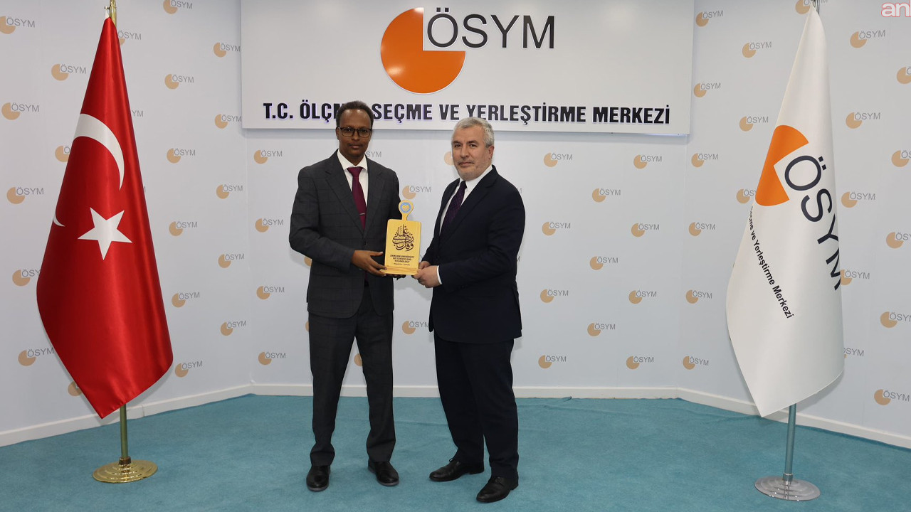 Zemzem Üniversitesi Rektörü, ÖSYM Başkanı'nı ziyaret etti