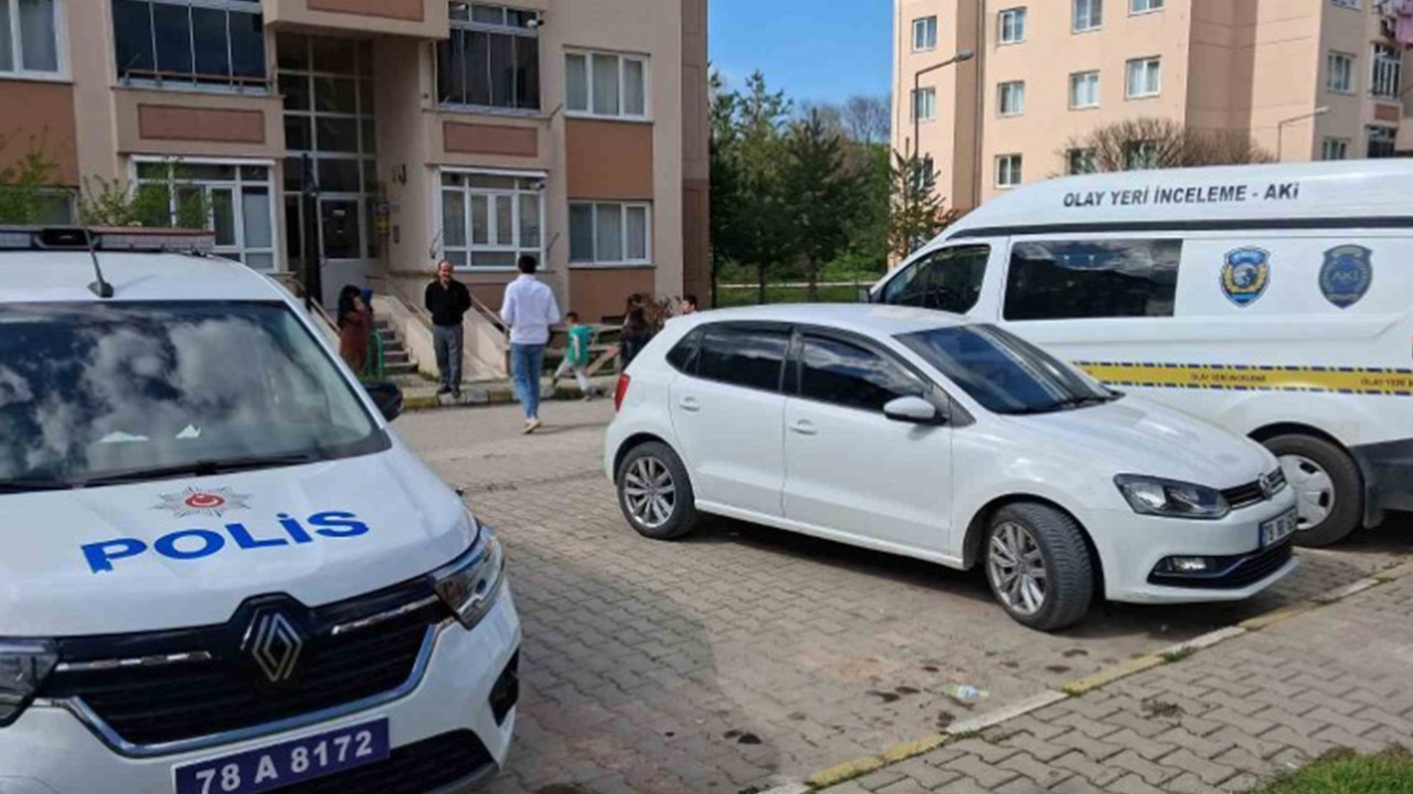 Şüpheli ölüm: Yalnız yaşadığı evinde ölü bulundu
