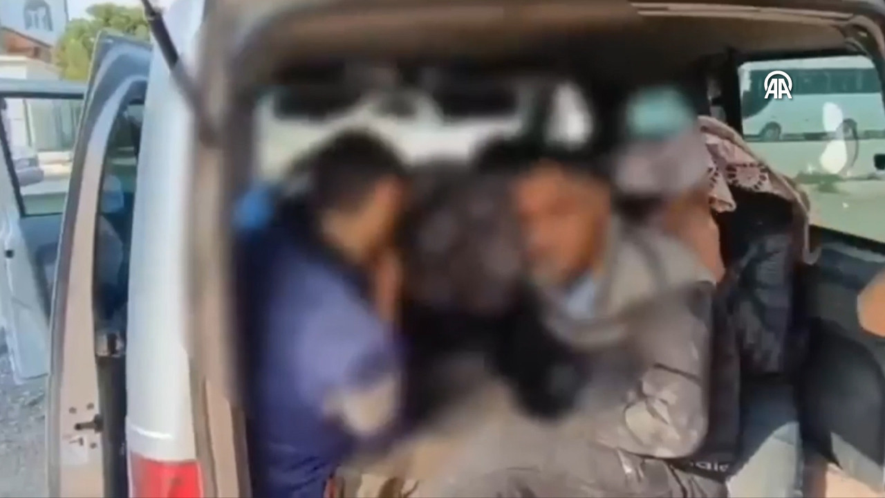 Hatay'da 10 kaçak göçmen yakalandı