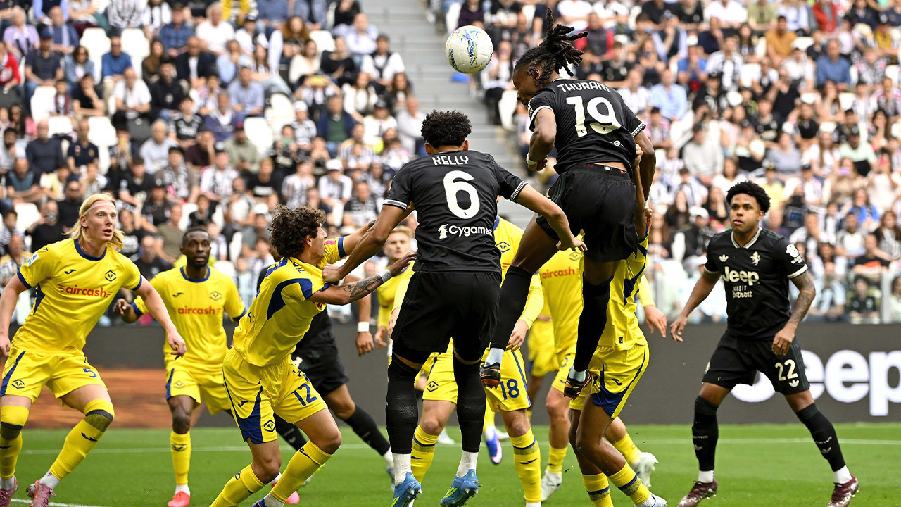 Juventus'un geri dönüşüne 90+3'te direk engeli: Büyük fırsat kaçtı