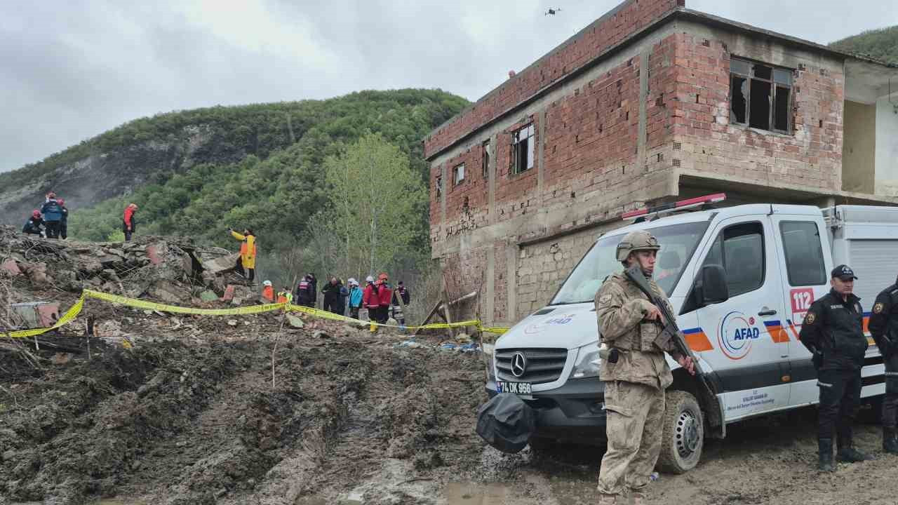 Bartın’da gerçeği aratmayan sel tatbikatı