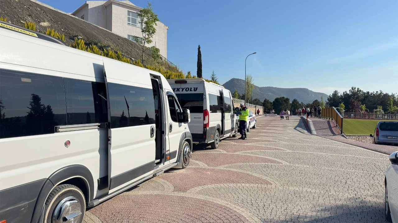 Bilecik’te jandarmadan okul servis araçlarına yönelik denetim
