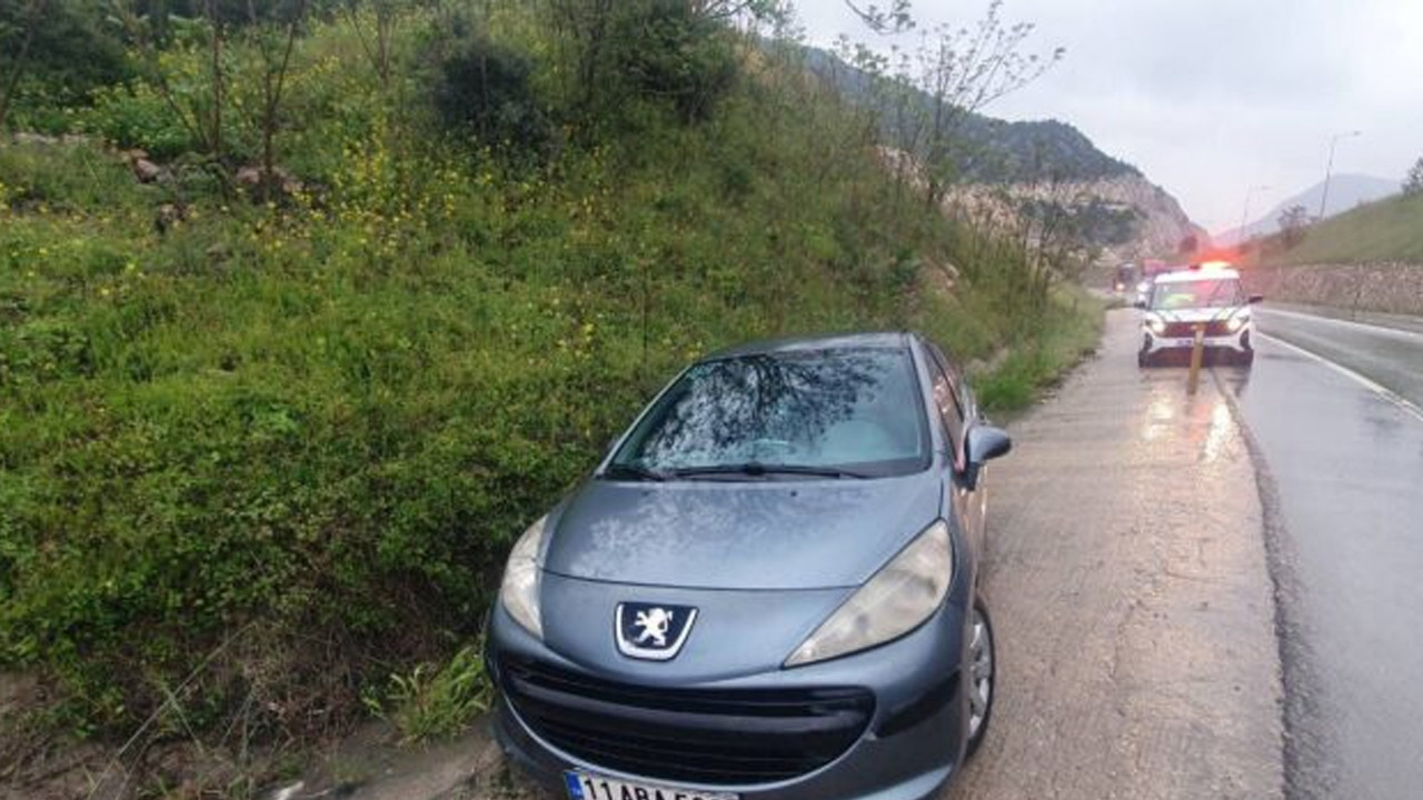 Bilecik’te olumsuz hava şartları kazayı beraberinde getirdi