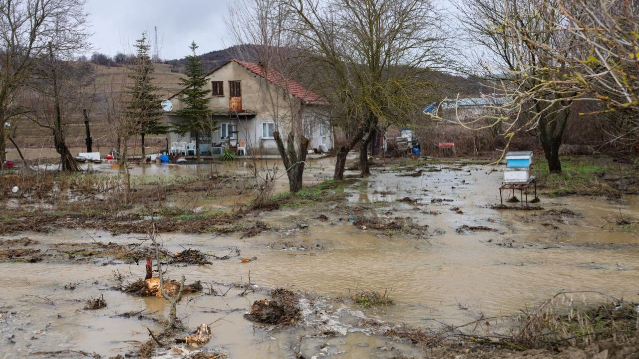 Bilecik’te yağış sonrası dereler taştı