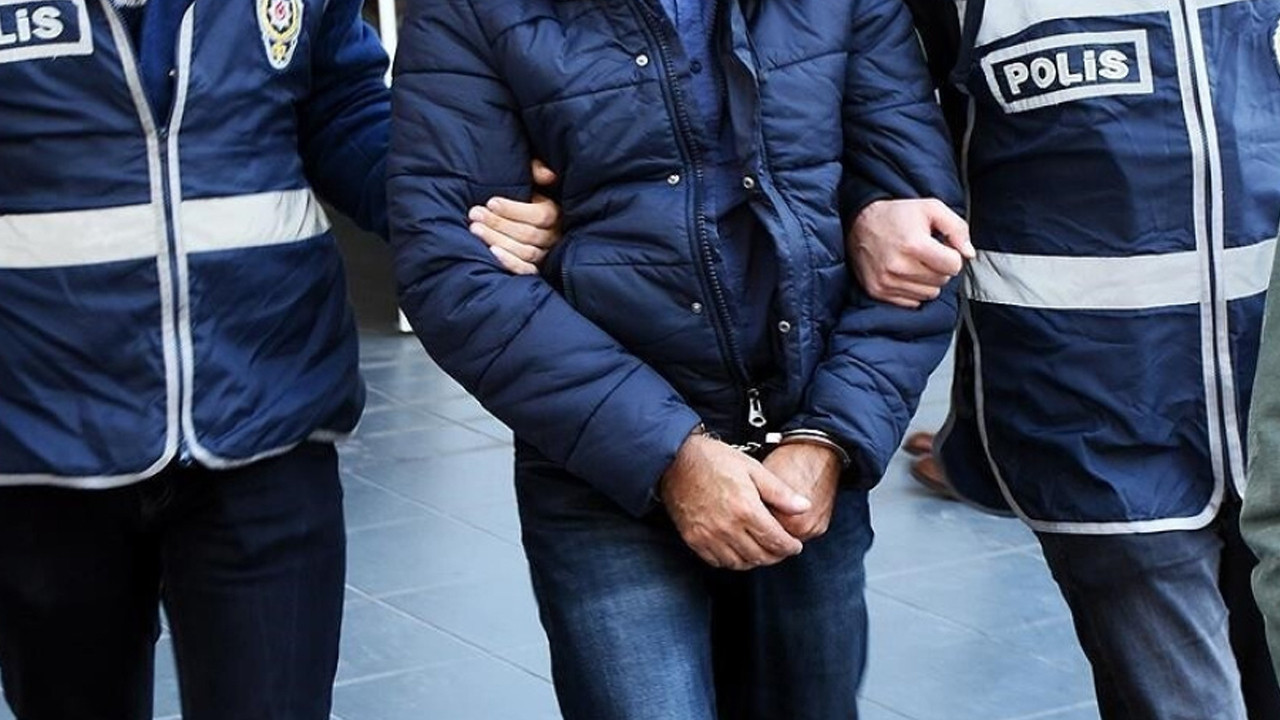 Mersin'de fuhuş operasyonu: 8 kişi tutuklandı